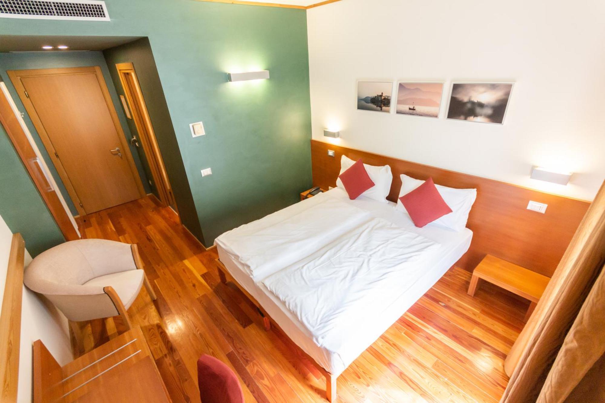 Cortese Hotel 4*